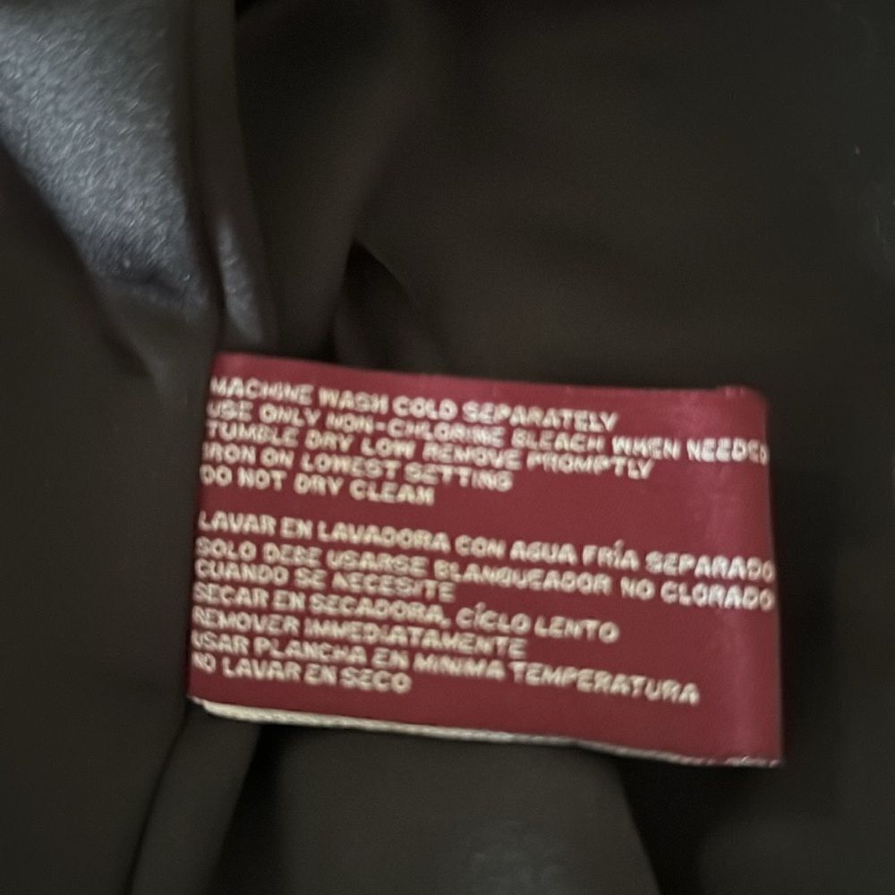Weatherproof jacket EUC - Picture 9 of 10